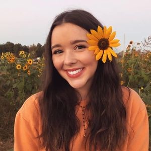 Meet your Posher, Jillian